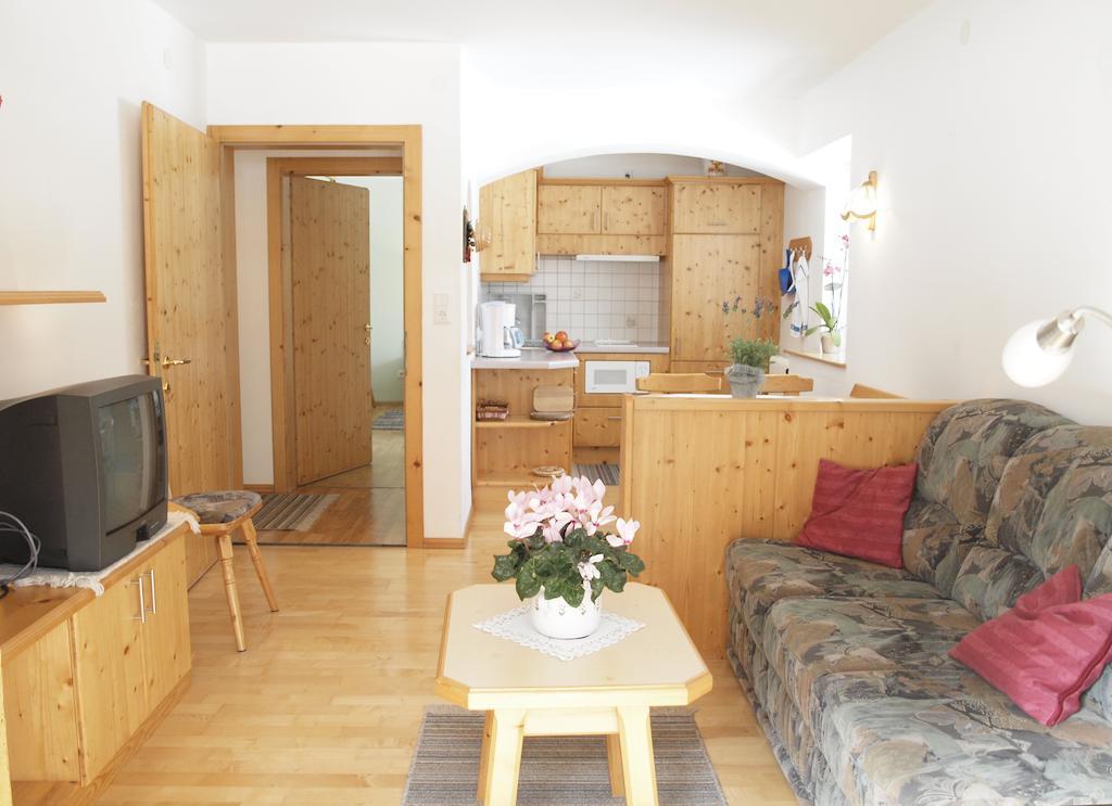 ロイタシュUrblhofアパートメント 部屋 写真